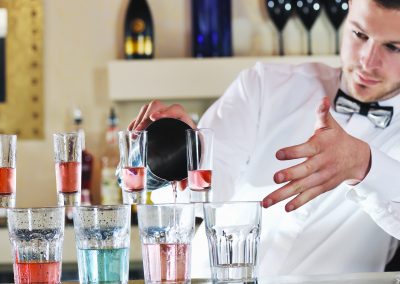 ברמן מוזג קוקטייל